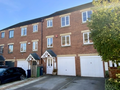 Regent Place Thorpe, Wakefield,